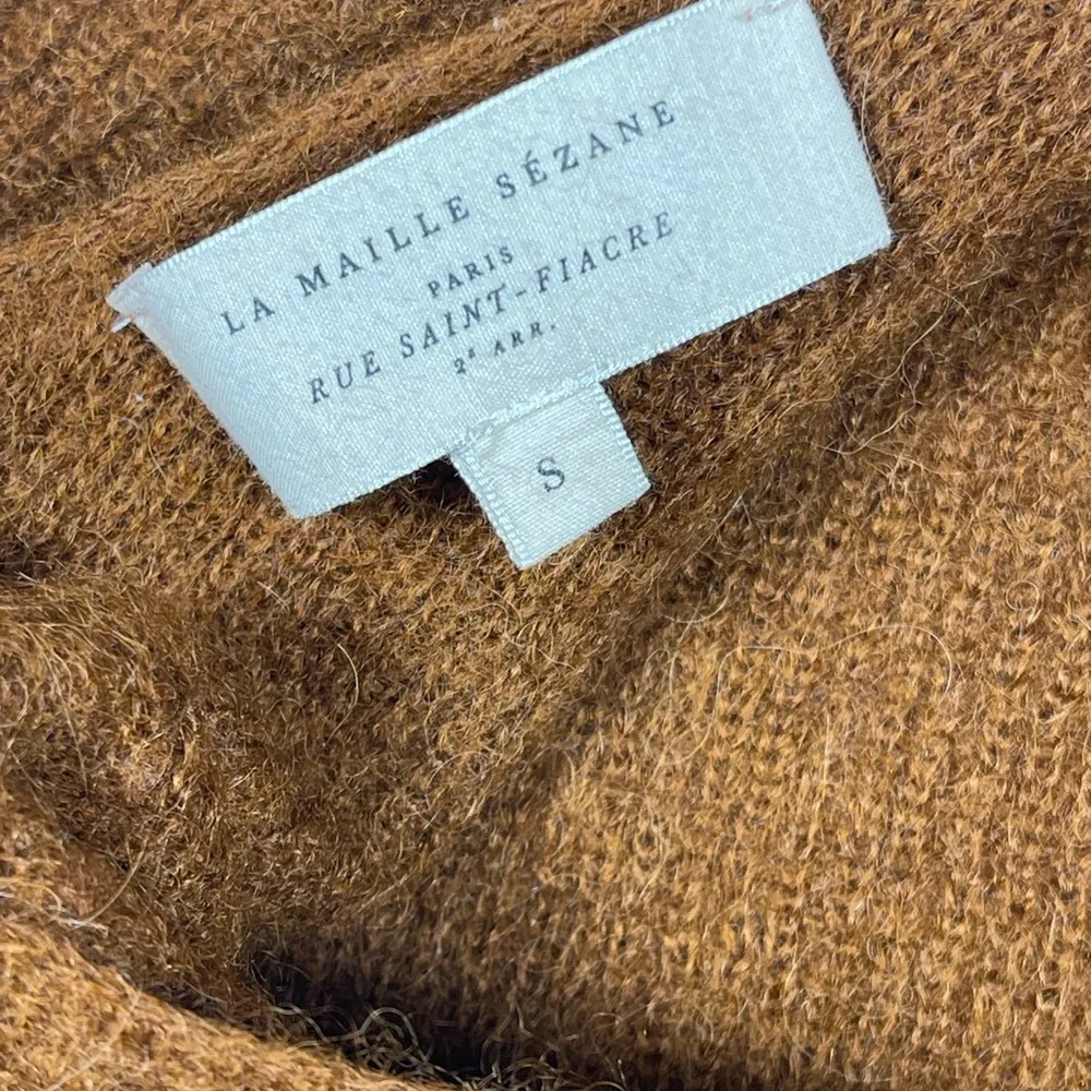 Sezane Super Kid Mohair and Alpaca mix Cardigan. Carolyn Kennedy, French girl - Picture 6 of 6